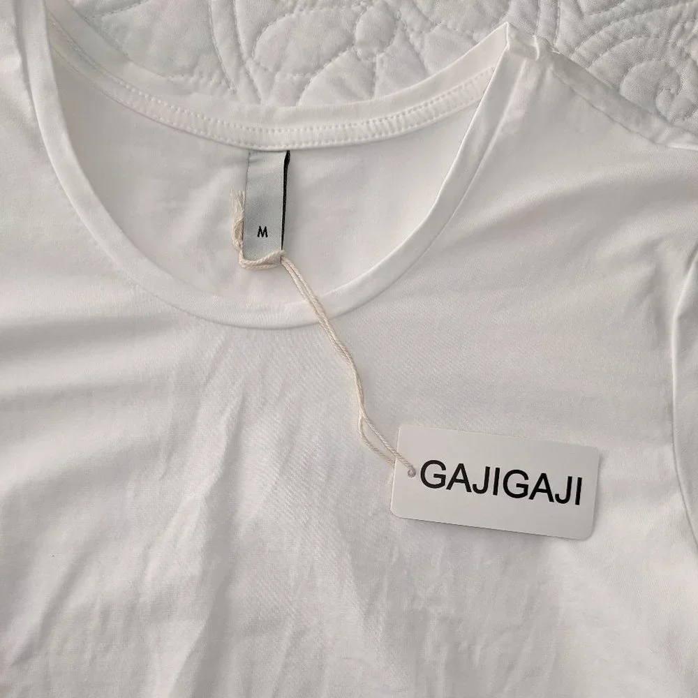 White Gajigaji Short Sleeve Knot Front Crop Top in a Misses size Medium - Picture 4 of 13